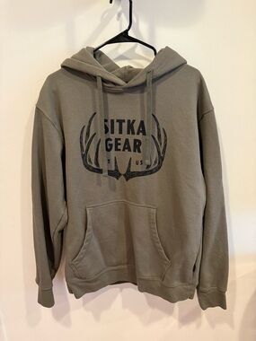Sitka Gear Olive Pullover Hoodie for Men - Antler Logo